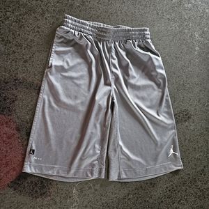 Nike Air Jordan Dri-Fit Shorts Youth Large. Grey.